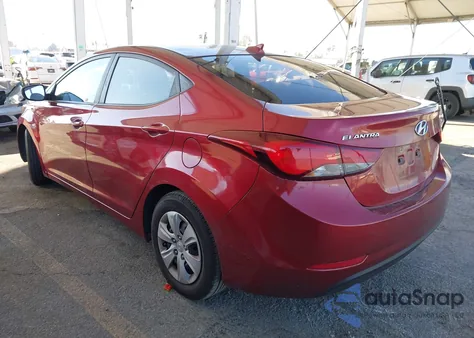 2016 Hyundai Elantra Se z USA, uszkodzony, nr VIN 5NPDH4AE5GH778920